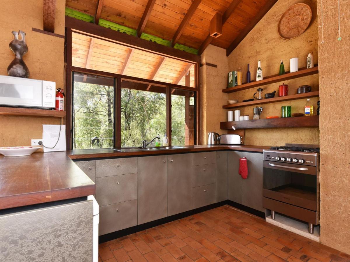 Corymbia Cottage Brokes Secluded Escape For Max 4 Bagian luar foto
