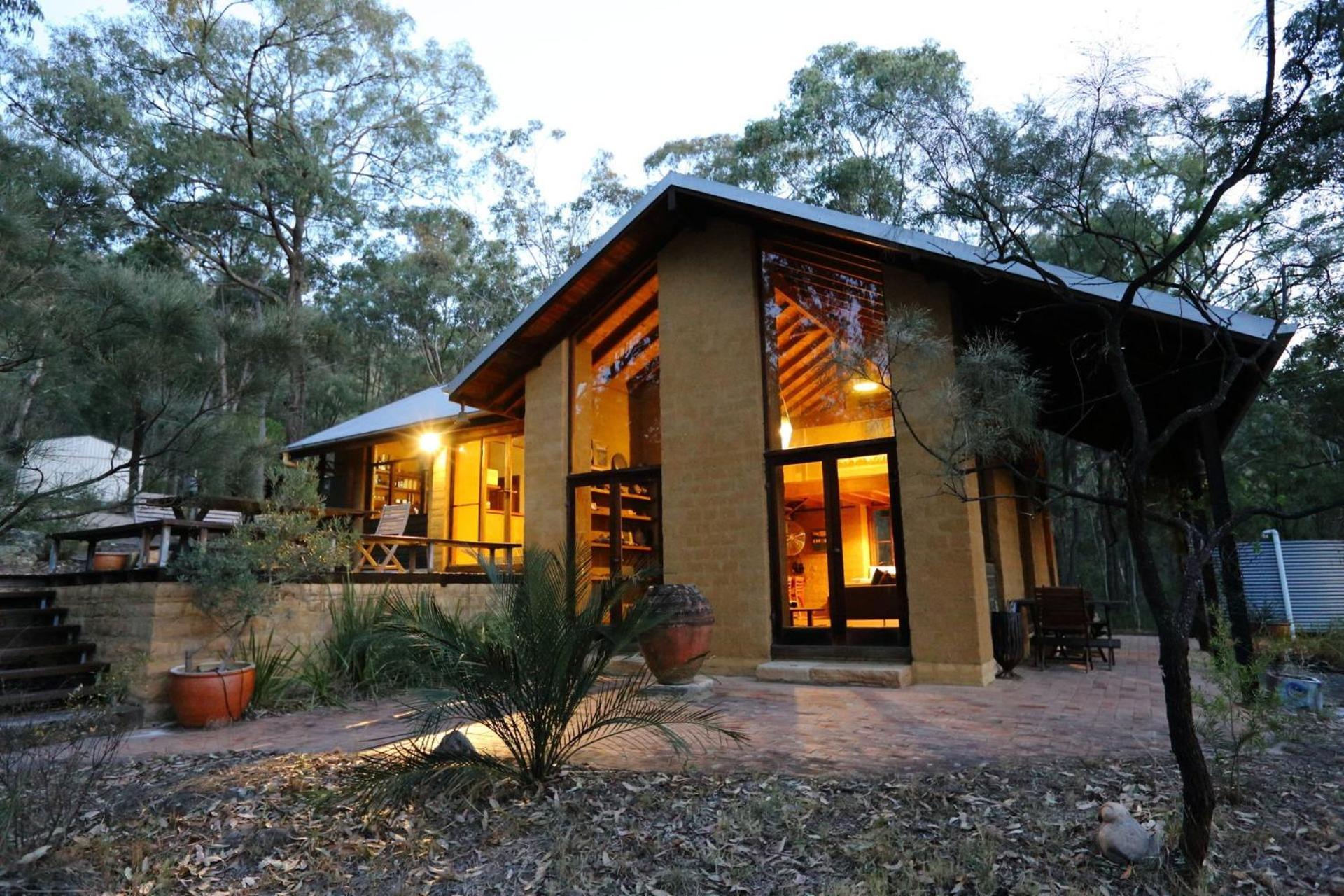 Corymbia Cottage Brokes Secluded Escape For Max 4 Bagian luar foto